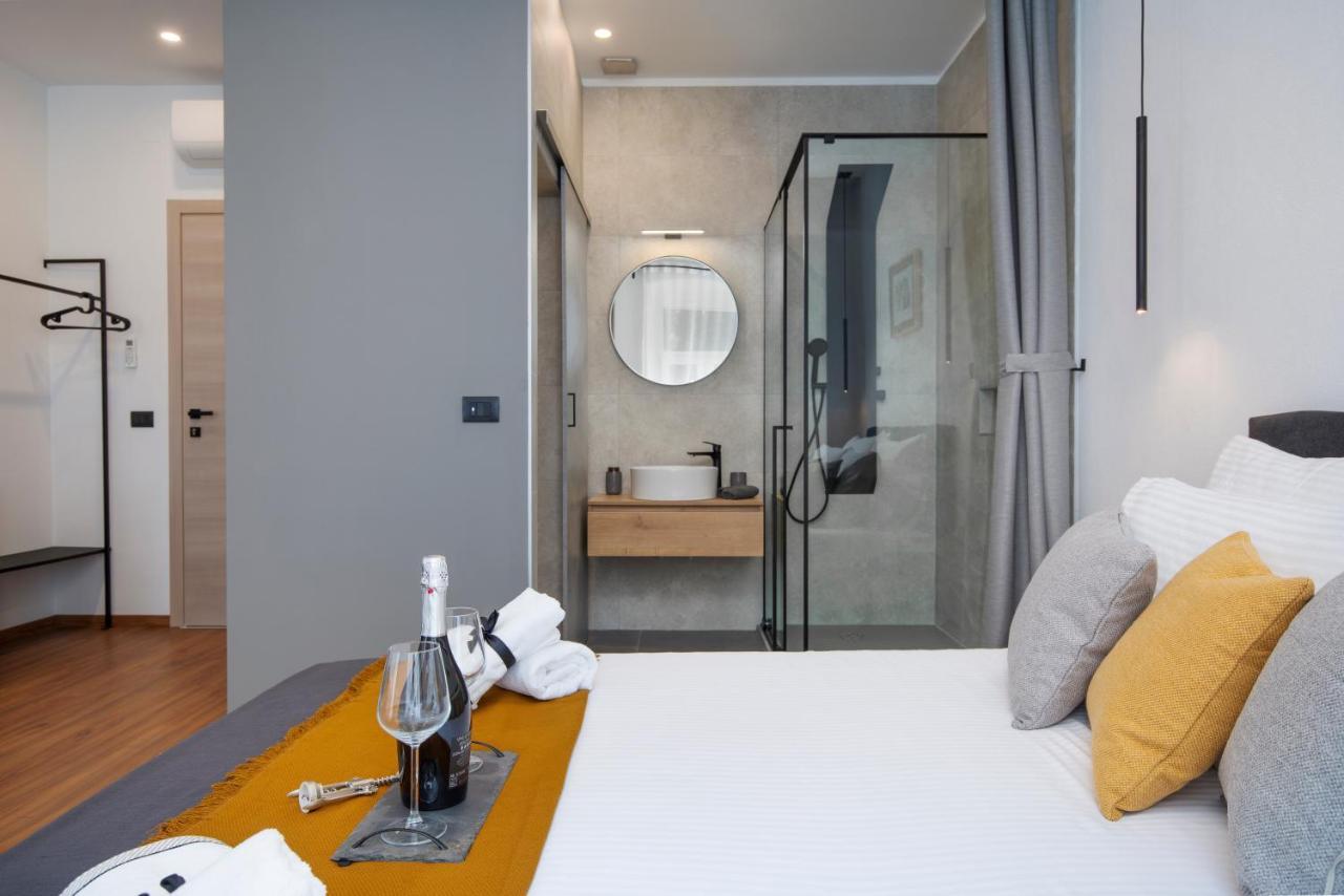 Deluxe Rooms And Apartments Korzo Pula Dış mekan fotoğraf