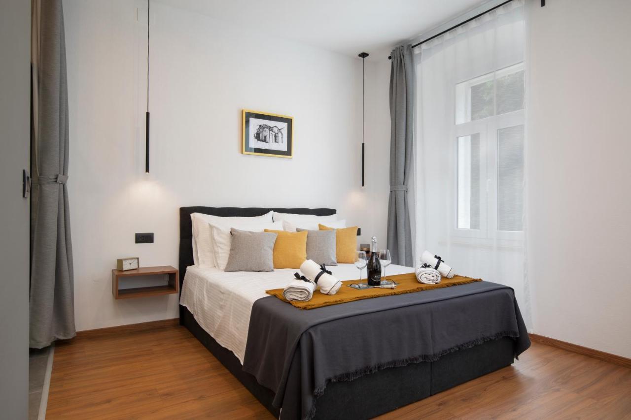 Deluxe Rooms And Apartments Korzo Pula Dış mekan fotoğraf