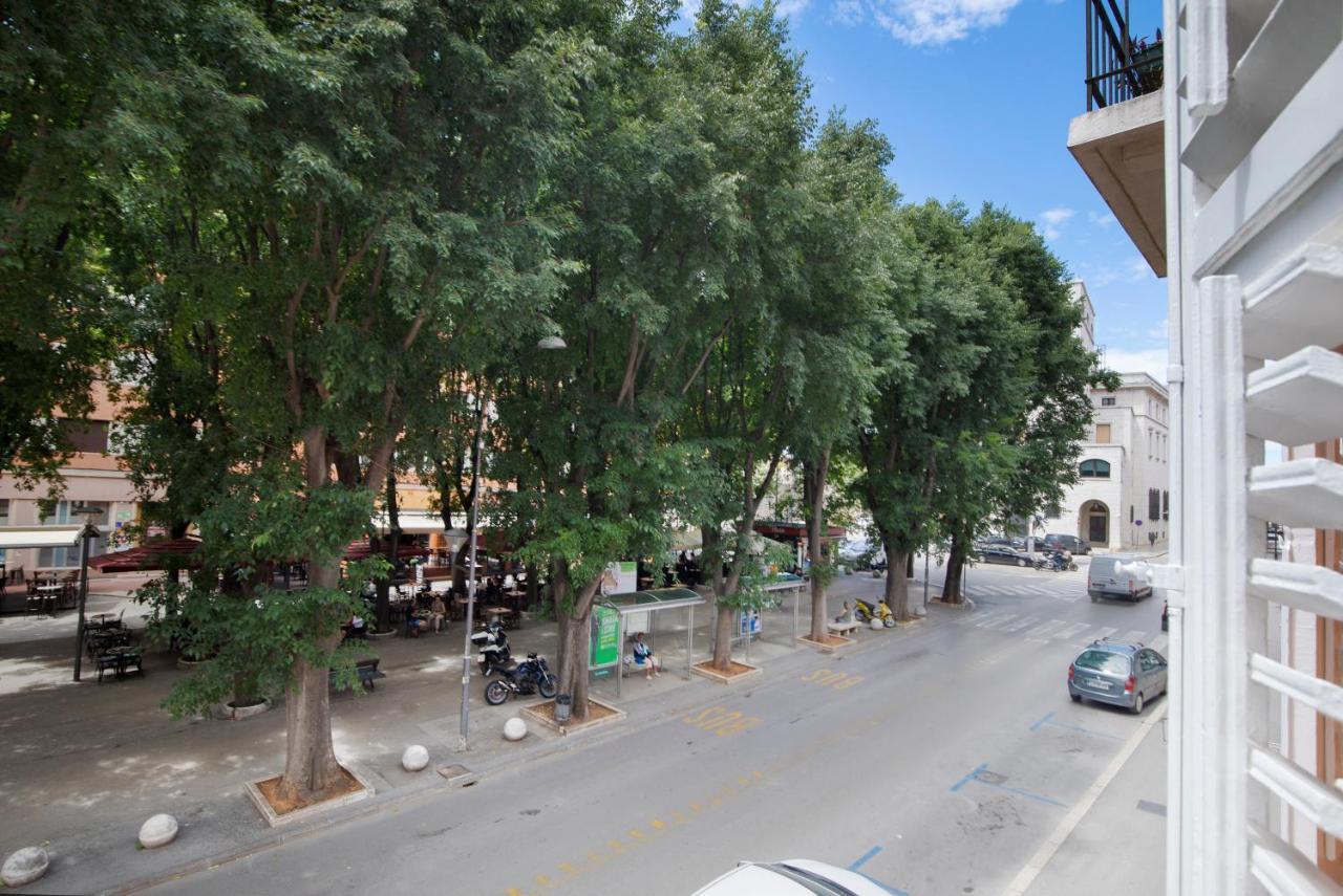 Deluxe Rooms And Apartments Korzo Pula Dış mekan fotoğraf
